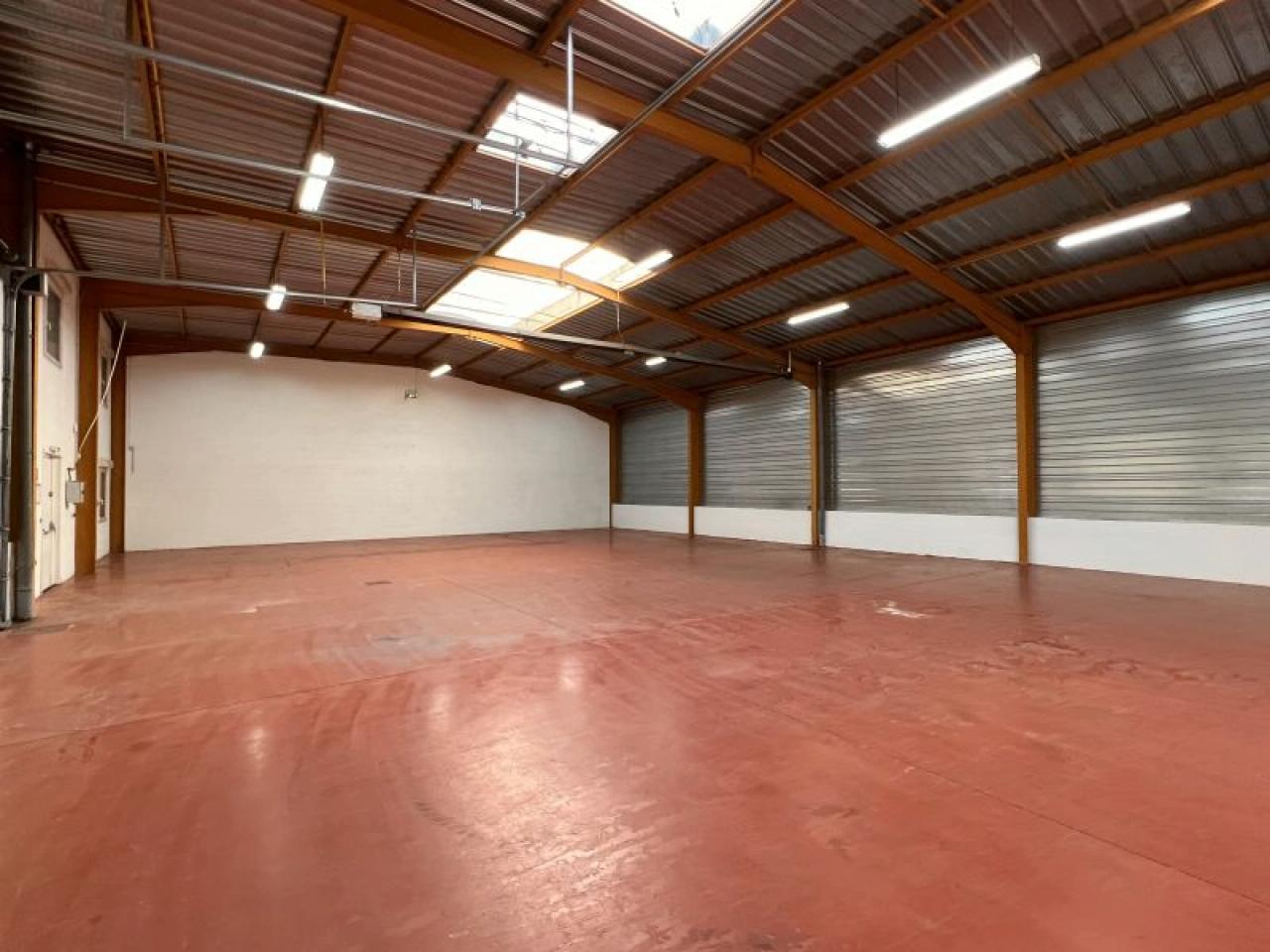 Local d'activité Saint-Fons 744m² Location local d'activité Saint-Fons Rhône OLACT2533099 4